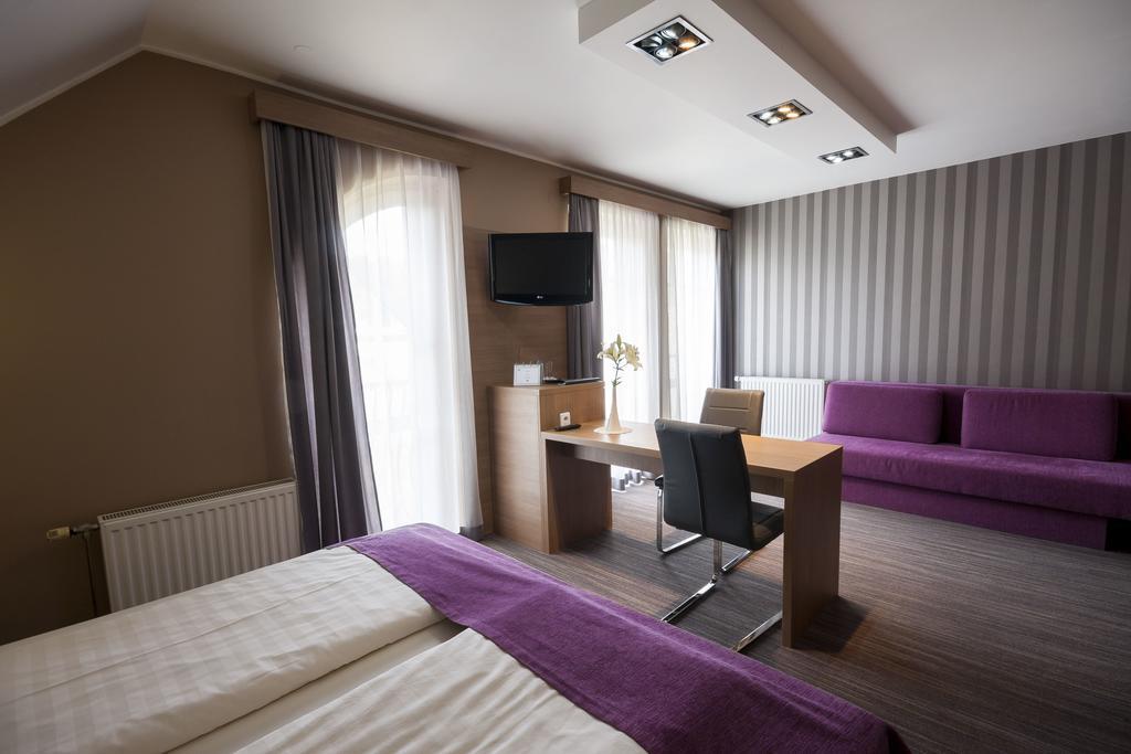 Gostilna In Motel Pri Lesniku Máribor Exterior foto