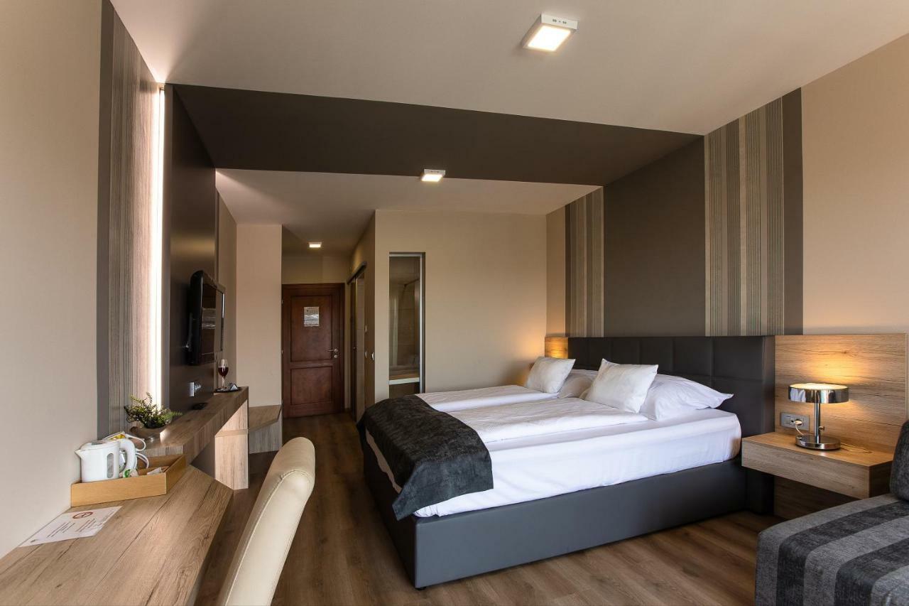 Gostilna In Motel Pri Lesniku Máribor Exterior foto